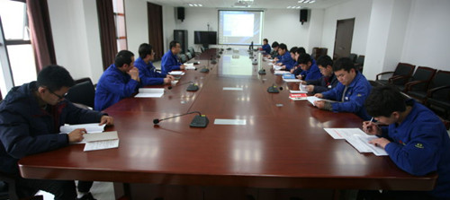 公司團委專題傳達學(xué)習(xí)李德鎖董事長重要講話精神