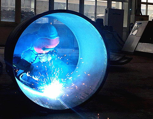 金屬結(jié)構(gòu)分公司舉辦員工電焊工、天車工崗位技術(shù)比武活動